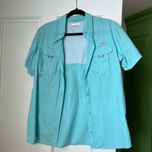 Blue button up Columbia fishing shirt
